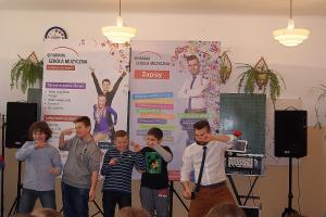 Taneczna lekcja z Yamahą